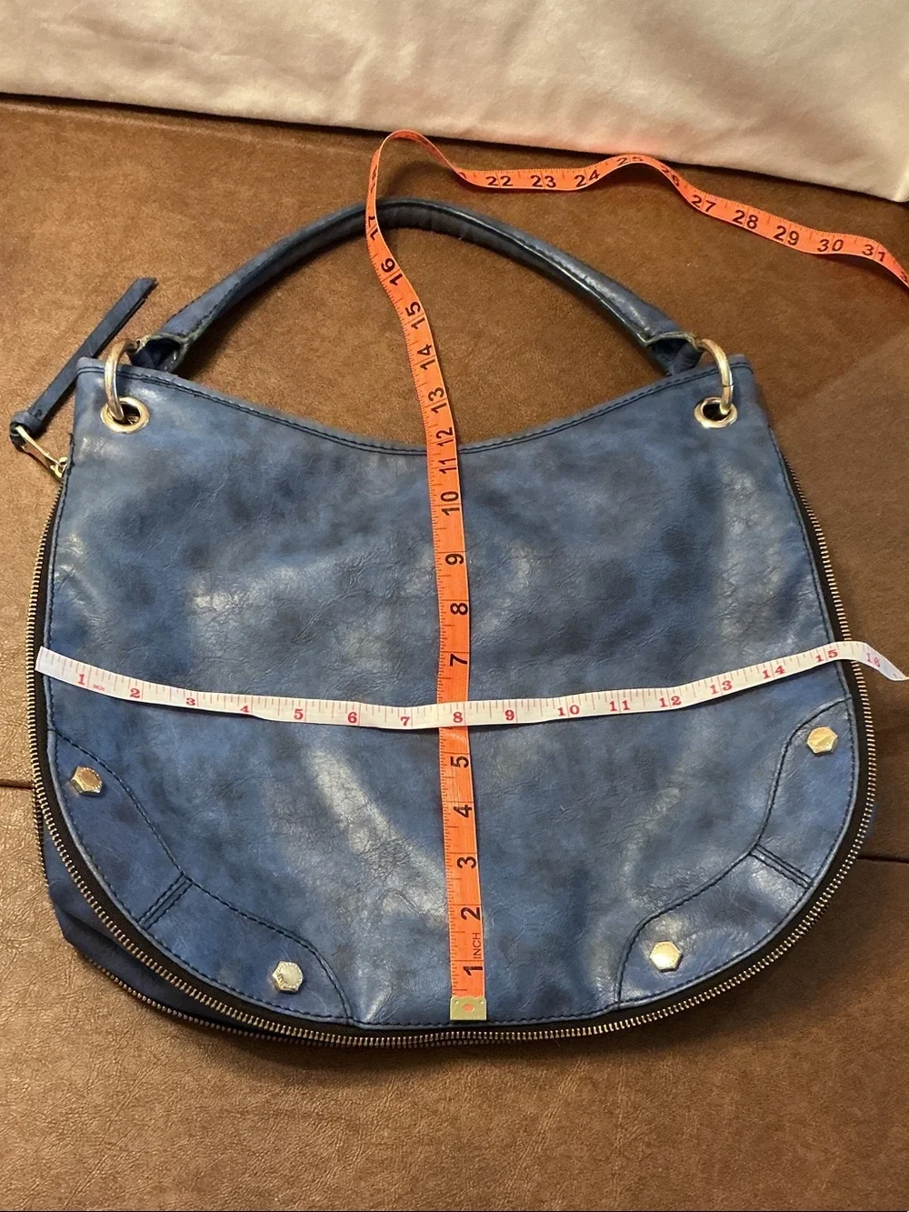 Gianni Bini Denim Blue Large Leather Shoulder Hobo Bag Golden Logo Hardware VTG